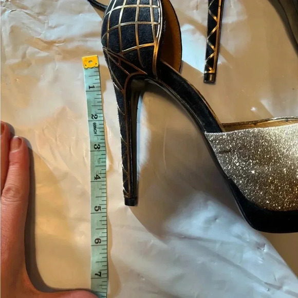 Sam Edelman Paulette Heel Gold Black Posh peep-toe silhouette pump Sparkle 6 - Picture 8 of 8